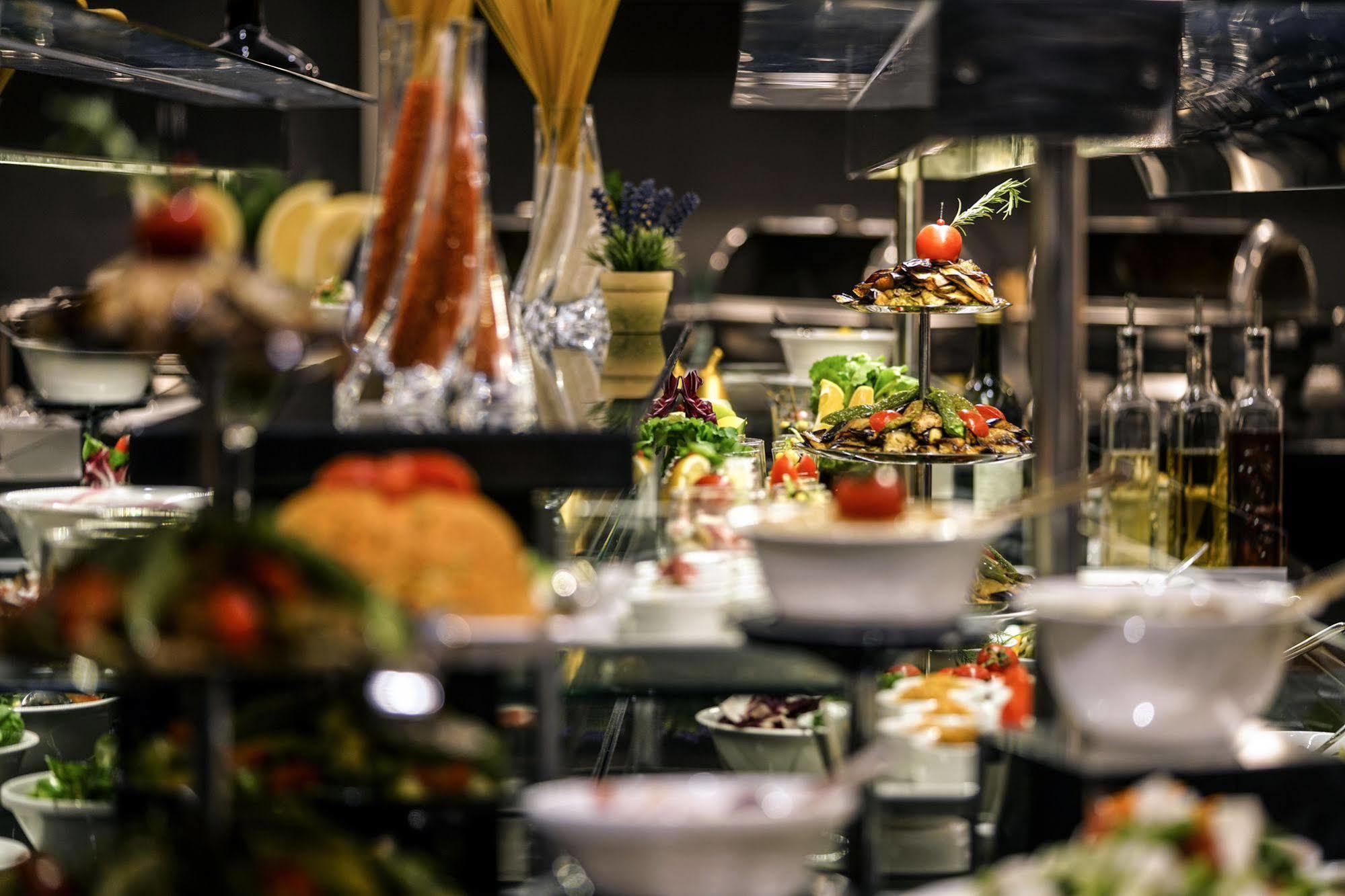 Hilton Garden Inn Eskişehir Eksteriør billede